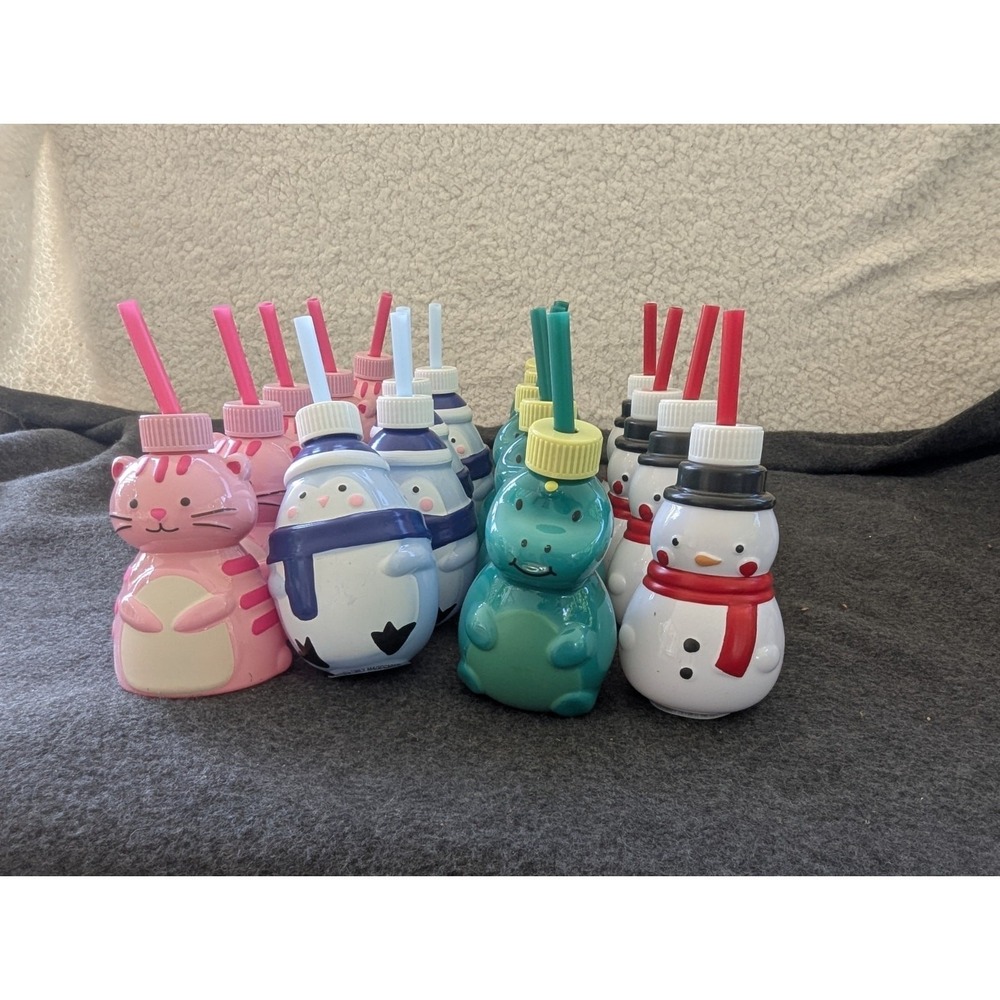 Plastic Kids Party Cups with Lids and Straws, Dino, Penguin,Cat, Snowman